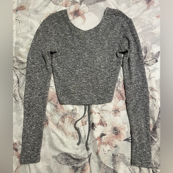 Grey tie back top - Picture 1 of 2